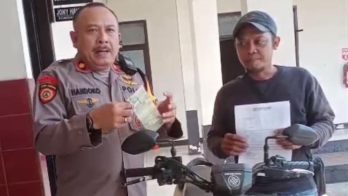 Motor Curian Ditemukan Tergeletak di Cibinong, Polisi Kembalikan kepada Pemilik